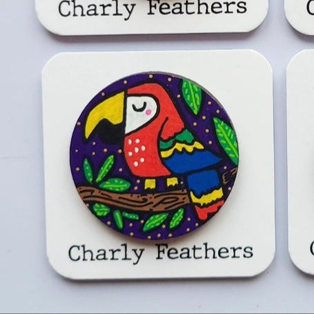 macaw parrot illustration on large needle minder