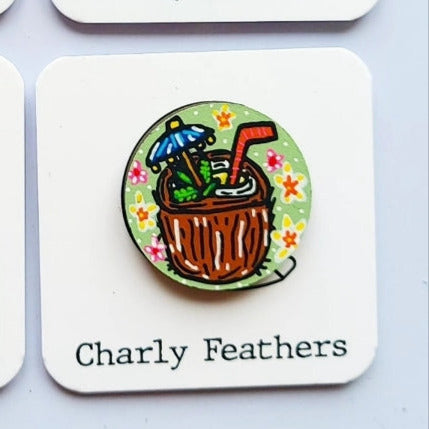 mojito in coconut illustration on small needle minder